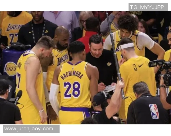 2011年湖人与雷霆季后赛对决回顾及精彩瞬间分析 2011年湖人与雷霆季后赛对决回顾及精彩瞬间分析