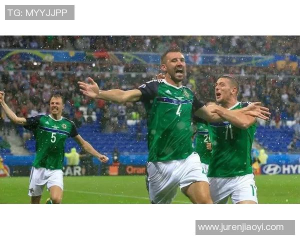 北爱尔兰与荷兰激战正酣比分揭晓引发球迷热议 北爱尔兰与荷兰激战正酣比分揭晓引发球迷热议